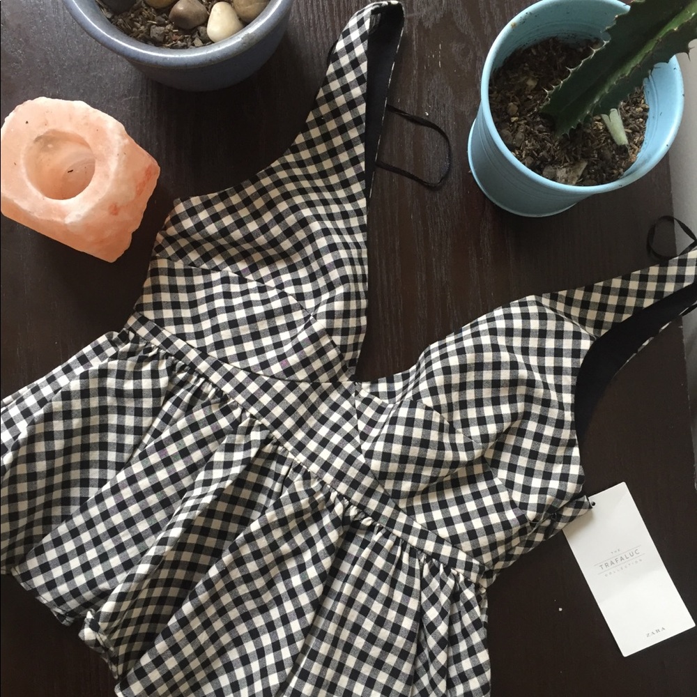 Zara XS tank top 💕 new with tags!!